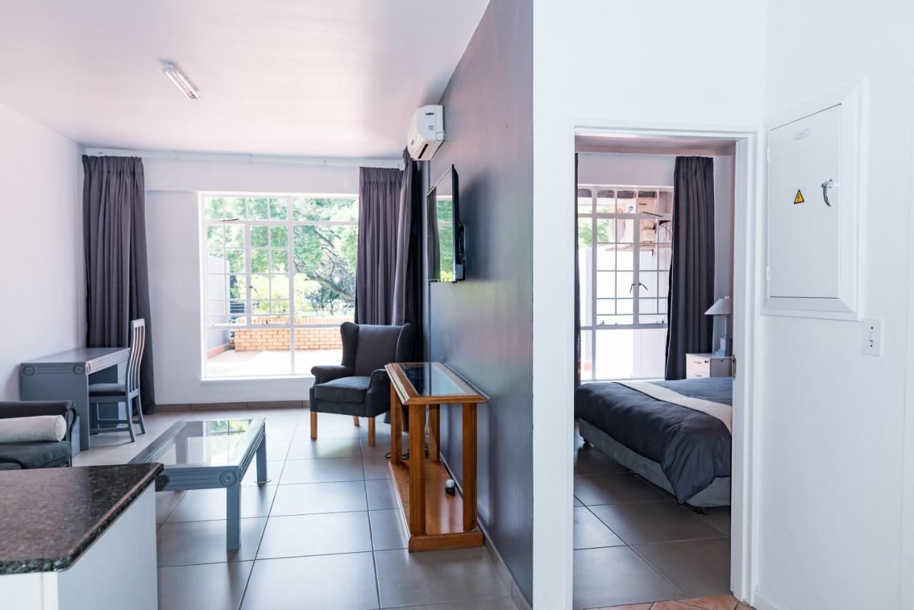 The Jack Rose Hotel, Rosebank, Gautrain Johannesburg Esterno foto